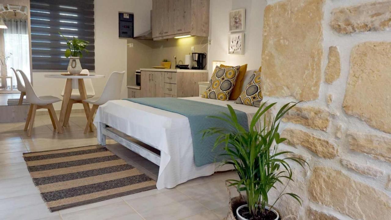 Studio Eleni - Oasis Holiday Houses Kokkinos Pirgos Exterior photo